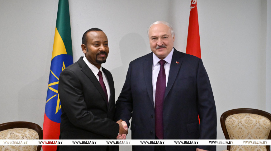 阿比·艾哈迈德·阿里与亚历山大·卢卡申科