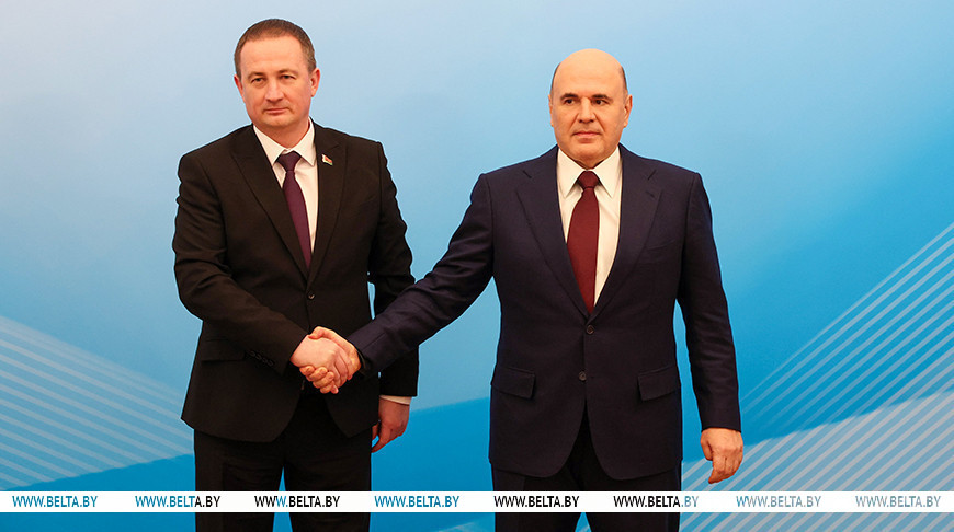 亚历山大·图尔钦与米哈伊尔·米舒斯京